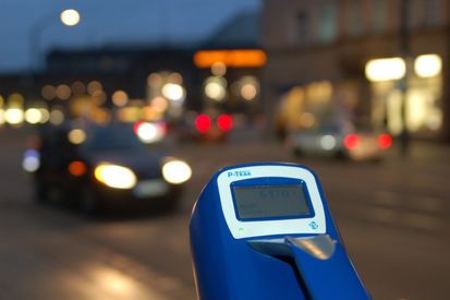 Mit Hilfe eines mobilen Partikelzählers wurde die Partikelanzahl in der Nähe vom Bahnhof Neustadt in Dresden gemessen.