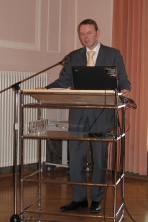 Staatssekretär Dr. Fritz Jaeckel