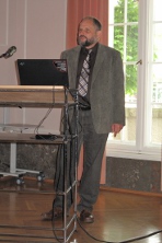 Dr. Schwarze (Tu Dresden)